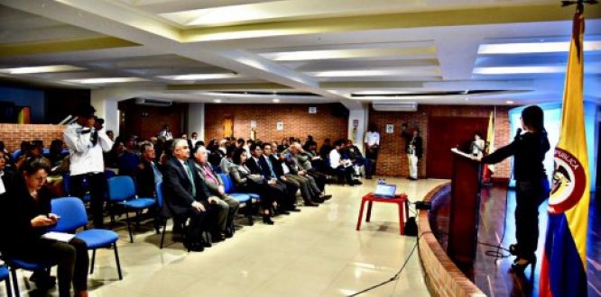 personas en salon