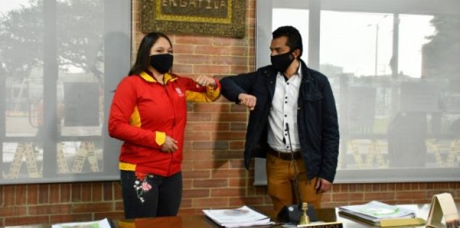 Alcaldesa y Presidente de la JAL saludo 